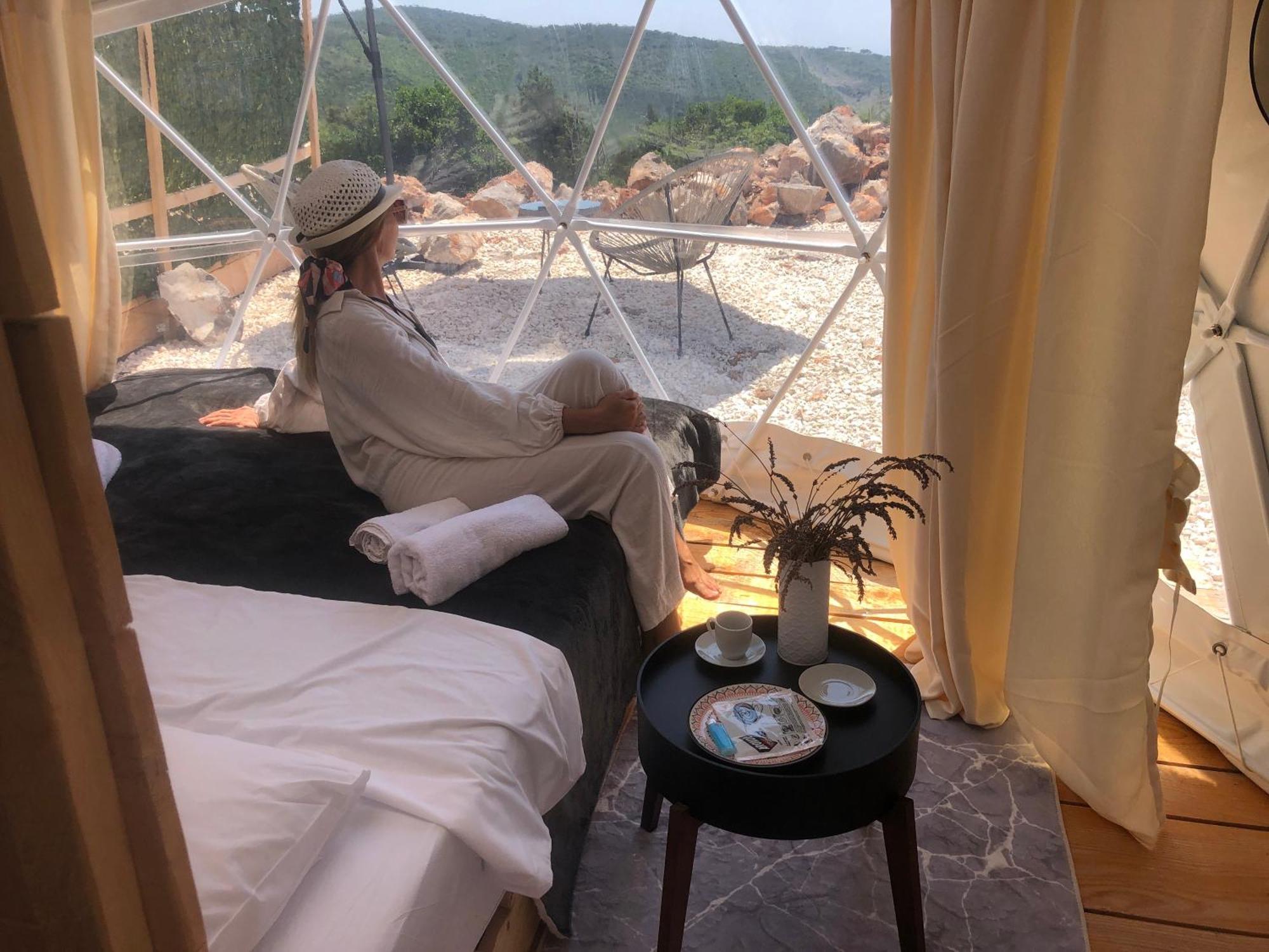 הוילה טיווט Glamping Peninsula Lustica Rose מראה חיצוני תמונה